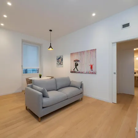 Xenia - 3rooms In Via Petrella 4 C Milan